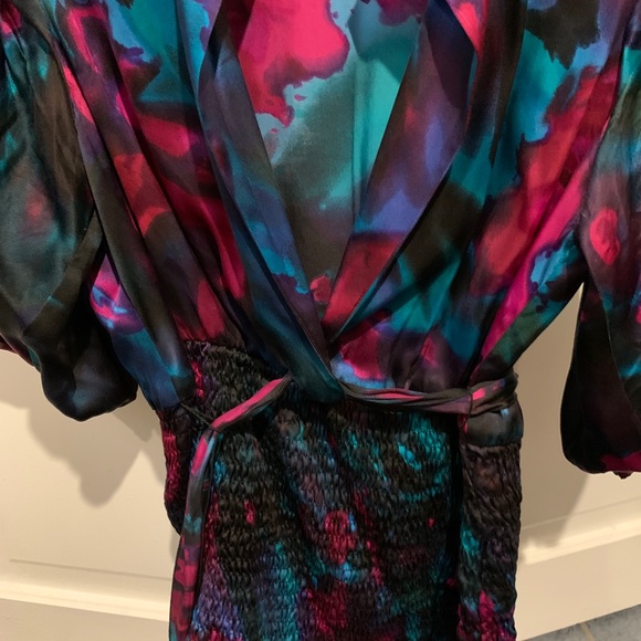 ABS Allen Schwartz puffed sleeve watercolor blouse - Picture 4 of 4